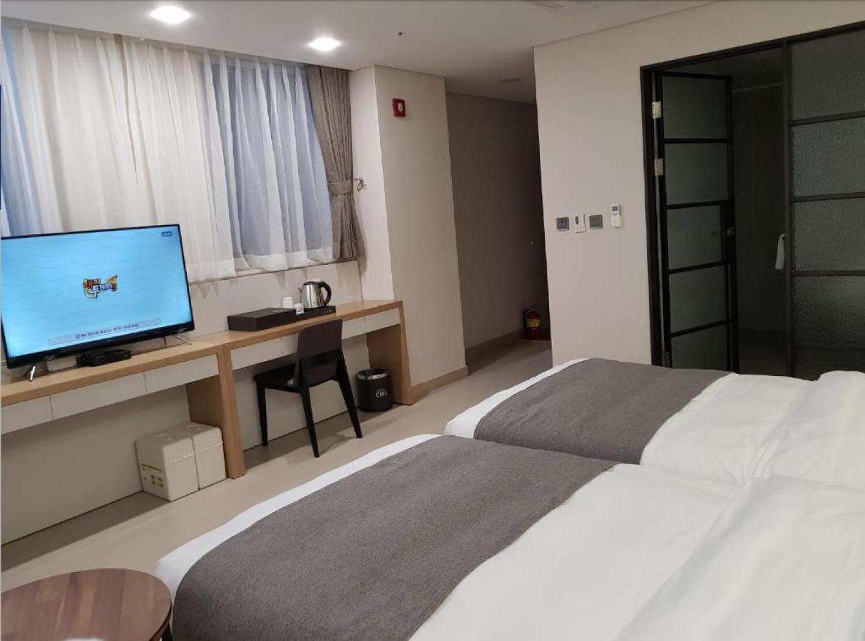 Hotel Ciel Dongtan Hwaseong Exterior photo